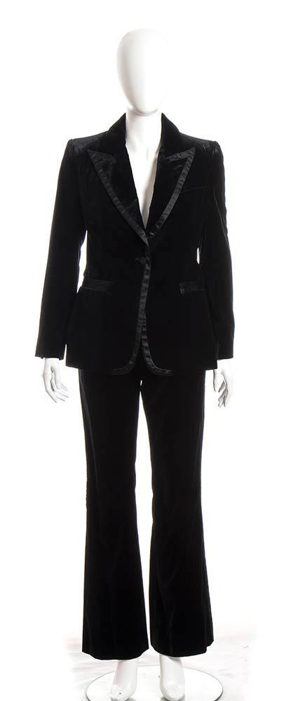 GUCCI SMOCKING SUIT 2010 ca (1 of 4)