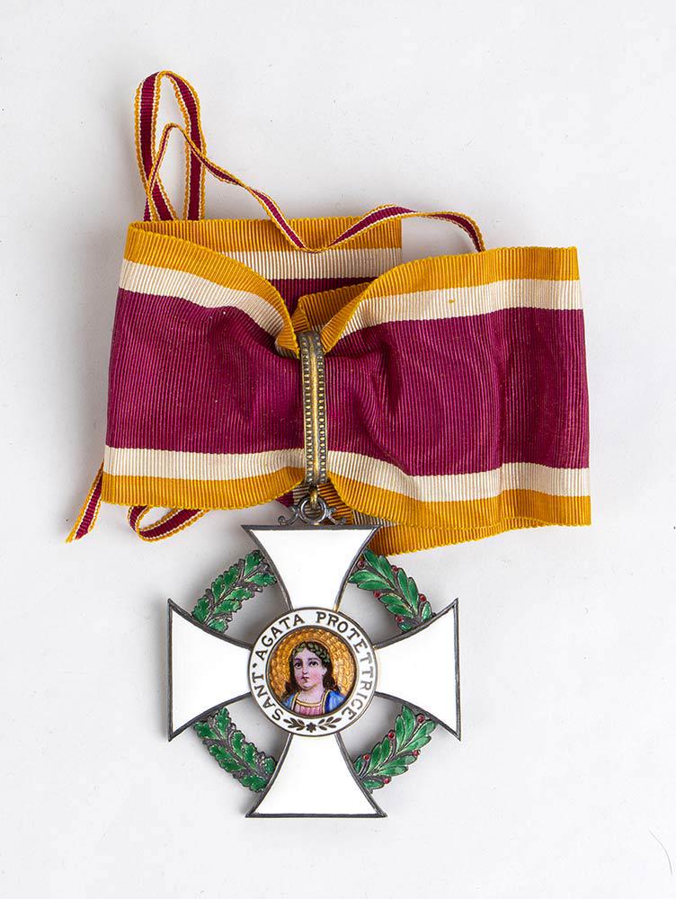 San Marino, an order of S.Agata, commanderâ€™s neck (1 of 4)
