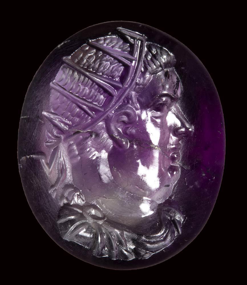 A fine roman amethyst intaglio. Portrait of the Emperor (1 of 5)