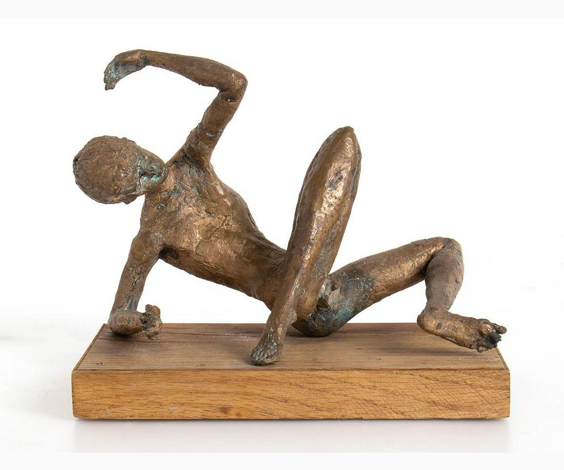 PERICLE FAZZINI Grottammare, 1913 - Roma, 1987 - Boy in: PERICLE FAZZINIGrottammare, 1913 - Roma, 1987 Boy in the sun Gilt bronze sculpture on wooden base, 15 x 20 x 12 cm (18,5 x 20 x 12 cm with the base) Signed and iscribed engraved on the sculpture: Fazz