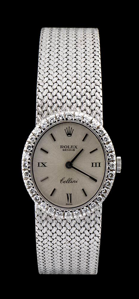 ROLEX Cellini Lady, gold wristwatch: 18k white gold with diamonds. Silver dial with Roman numerals. Year of production ca. 1968/69. Case dimensions 25.5 x 22.5 mm. Item condition grading: ***** excellent.