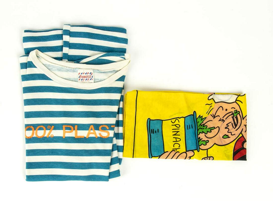 FIORUCCI LOT OF 2 ITEMS Mid 80s: FIORUCCI LOT OF 2 ITEMS Mid 80s A lot of 2 items: a striped cotton shirt and a cotton Popeye pattern handkerchiefs General conditions garding C (signs of wear)