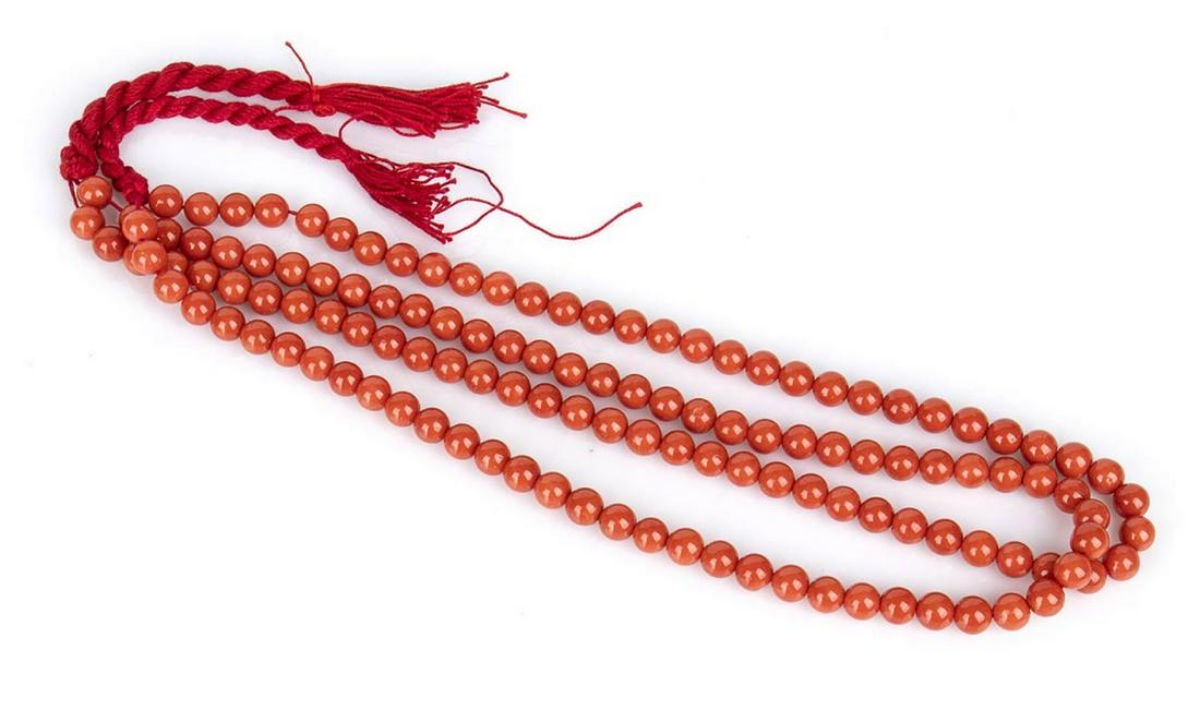 Lot of 2 Mediterranean coral loose strands (1 of 2)