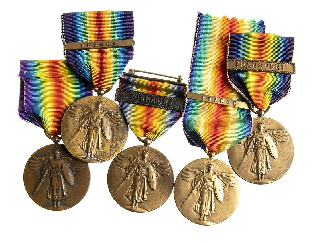 USA LOT OF FIVE INTERALLED MEDALS  GILT BRONZE, 36 MM  LOT OF FIVE INTERALLED VICTORY MEDALS, ALL (1 of 2)