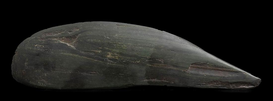 LARGE HAND AX NEW GUINEA (1 of 2)