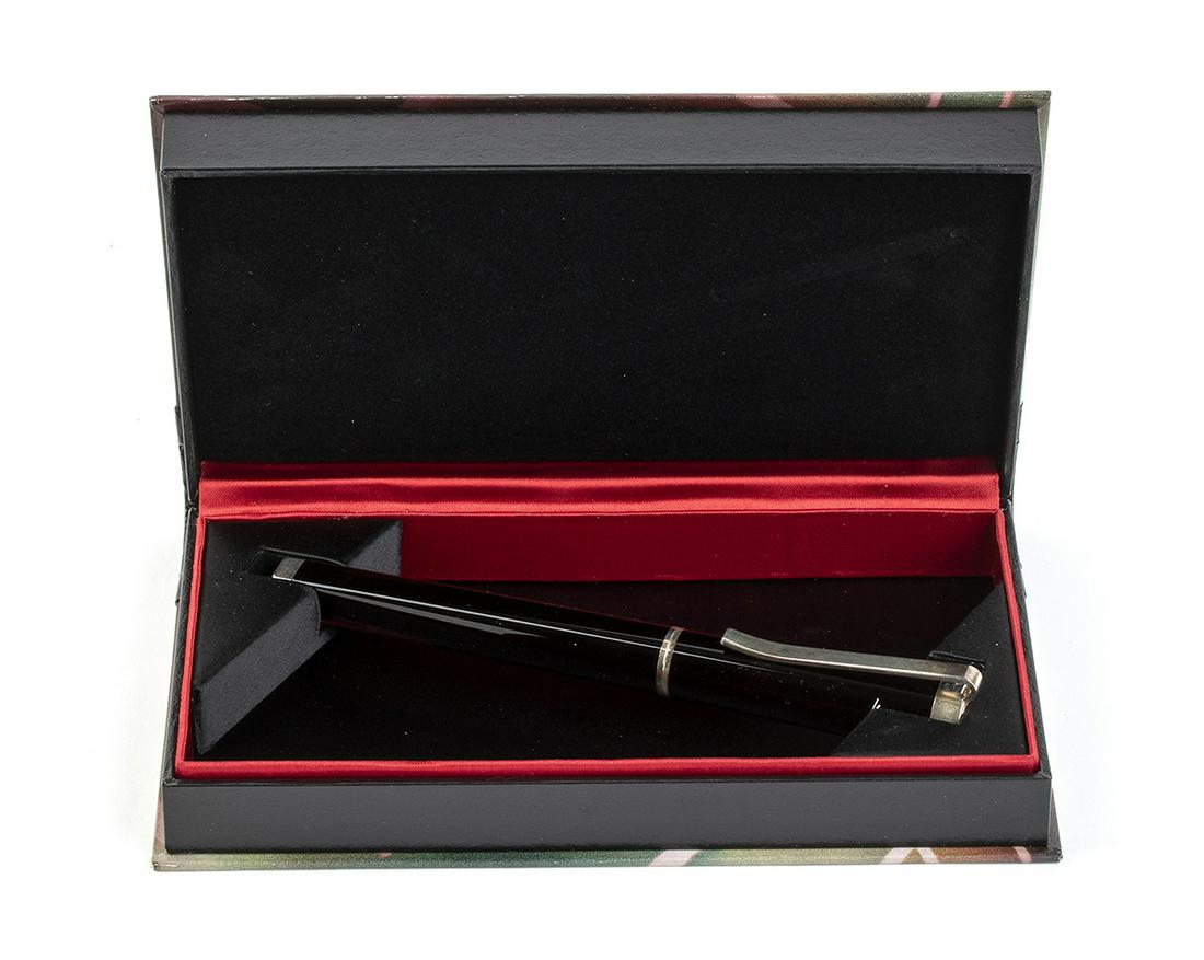 MONTBLANC Frank Kafka: 2004 limited edition fountain pen, 18k gold nib (1 of 5)