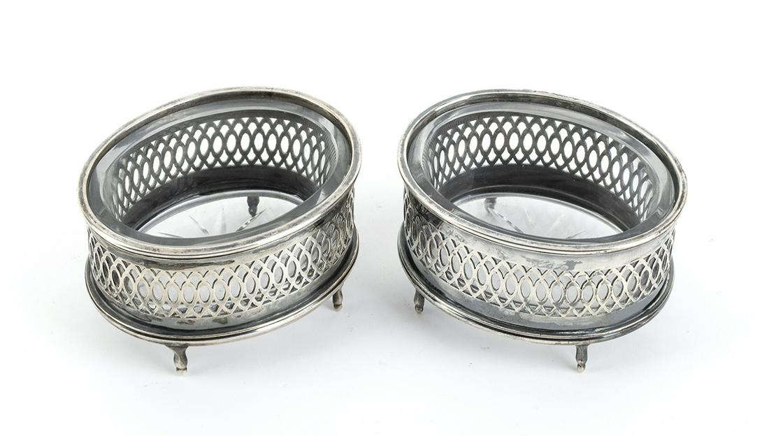 Pair of Italian sterling silver salt cellars - BUCCELLATI, 1935-1945 (1 of 2)
