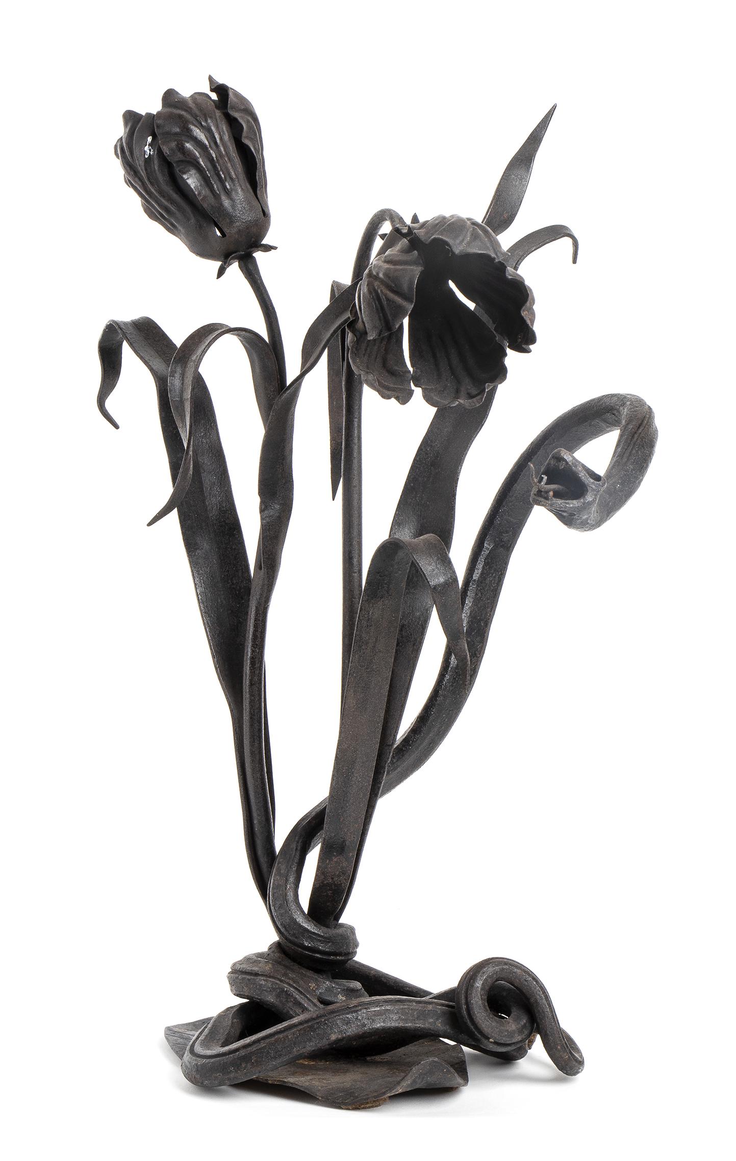 ATTR. ALESSANDRO MAZZUCCOTELLI (Lodi, 1865 â€“ Milan, 1938): Flower composition with snake (1 of 1)