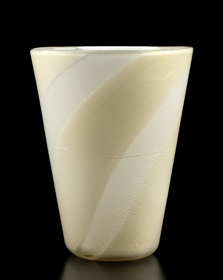 ARCHIMEDE SEGUSO (Venice, 1909 - 1999): Vase, Venice 1940 (1 of 1)