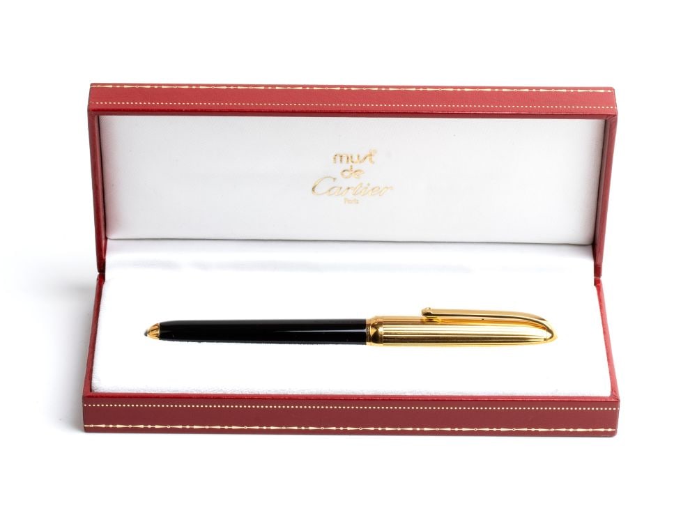 Le Must de CARTIER: Fountain pen Phantere, 18K gold nib (1 of 5)
