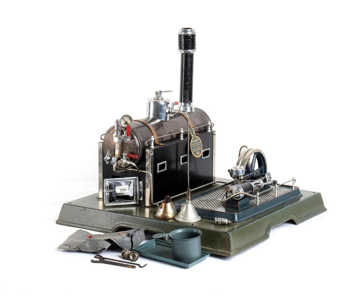 MARKLIN STEAM ENGINE IN BOX (1 of 10)