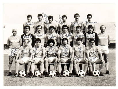 Football, Italy, NAPOLI Football Club photo with autographs 1984-85: Team photo of NAPOLI Football Club, 1984-85 season, with 17 original autographs written by the players in black ink. The signatures of Diego Armando Maradona, Castellini, Bagni, Boldini can be recogni