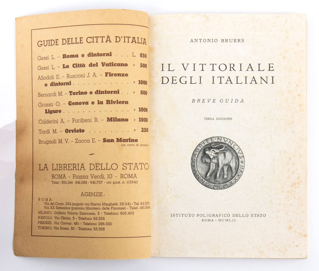 Dannunziana, Guida del Vittoriale degli italiani (1 of 3)