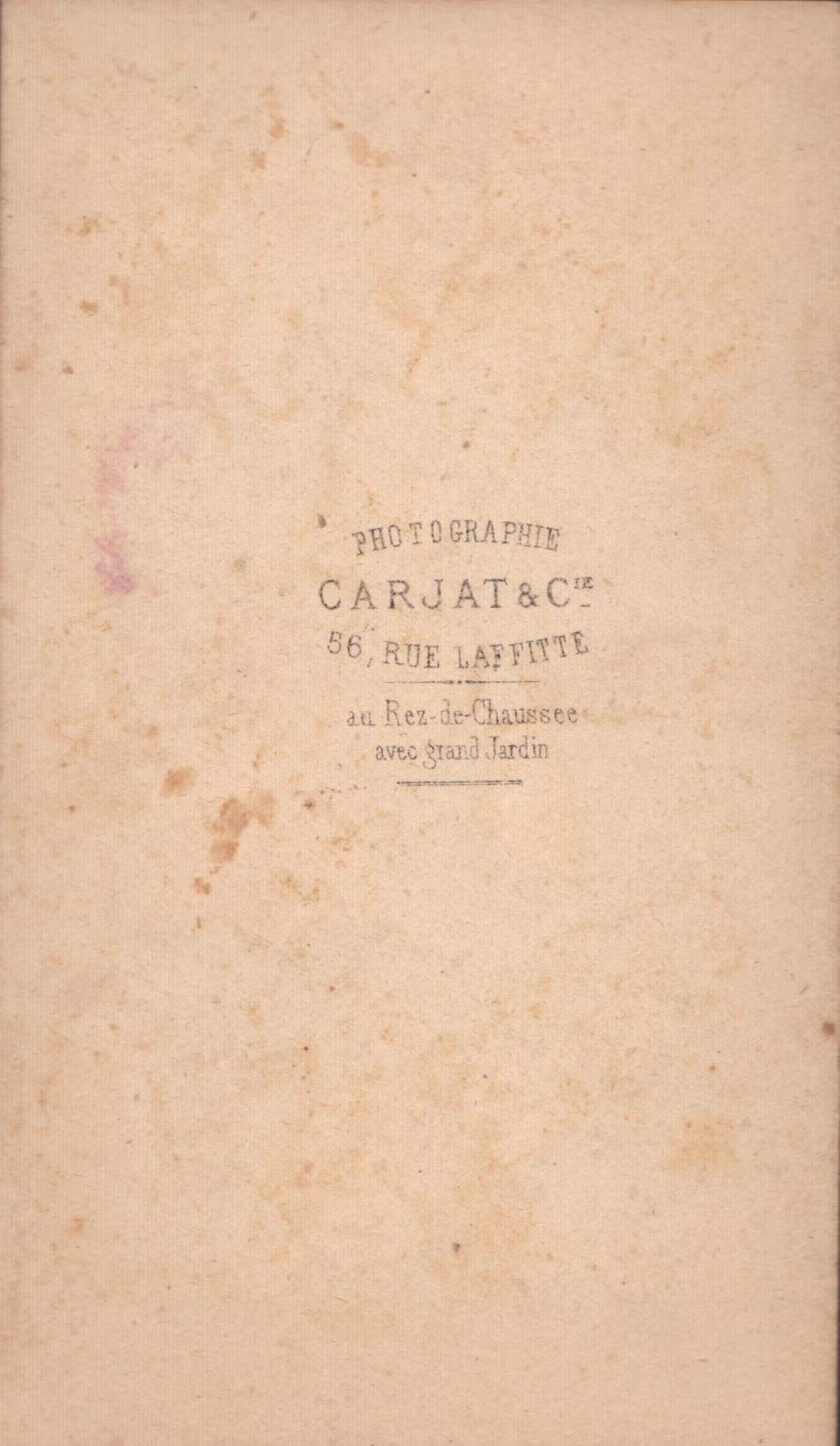 Bakunin, Mikhail (Prjamuchino, 30 maggio 1814 – Berna, 1º luglio 1876): CDV format photo of Mikhail Bakunin, with an autograph in black ink, in Cyrillic characters.The photo is signed Carjat & C., mounted on cardboard. Original, slight scattered browning due to age, i