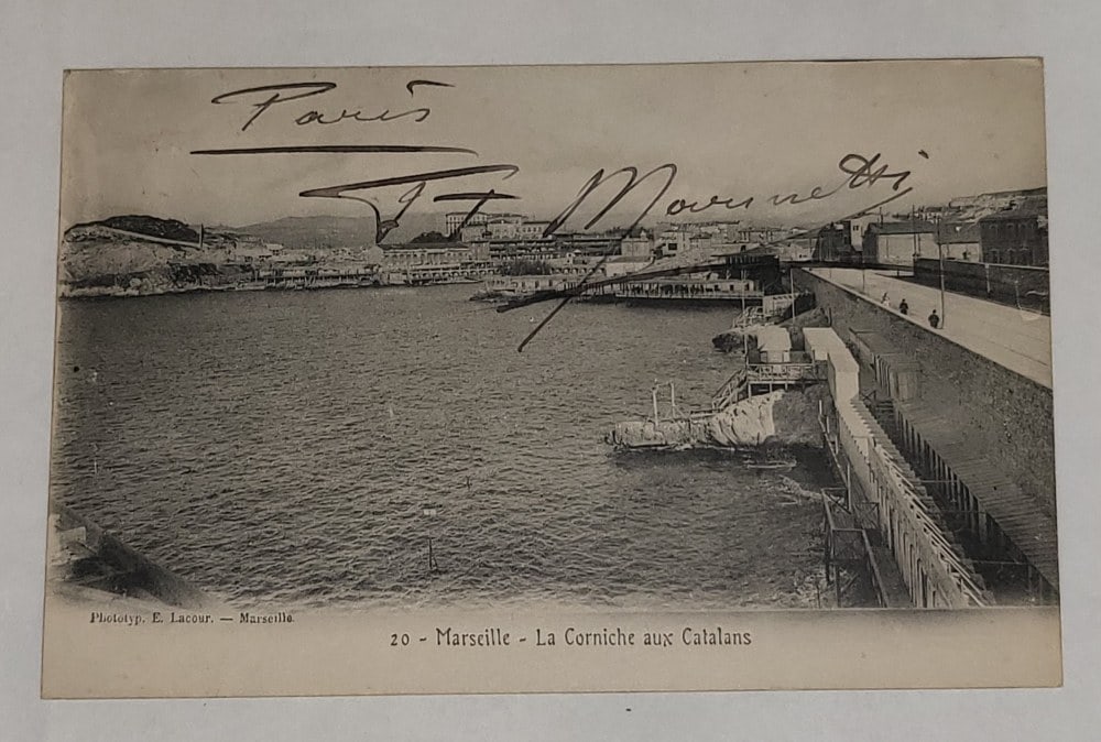 FT Marinetti, postcard with dedication and autograph signature 1904: 14x9 cm Black and white postcard sent from Paris with dedication and autograph signature, handwritten by Filippo Tommaso Marinetti, in black ink. Size 14x9 cm, excellent condition.