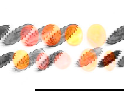 Lot of 9 engraved carnelian agate: Various subjects ispired by classic models: four busts of men with laurel wreath, two male busts with headbend, and two busts of men with headgear.Dimension: min. 11,2x8,8x2,8 mm. - max. 15,5x12,5x3,2