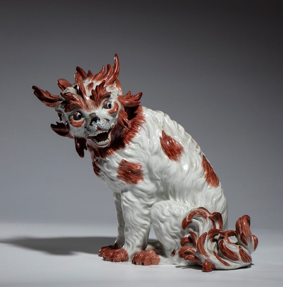 Polychrome porcelain dog of the Bolognese type by Edmé Samson - Paris, 19th century (1 of 4)