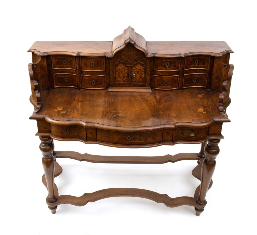 Inlaid writing desk with raised section, in walnut - Rome, 18th century (1 of 12)