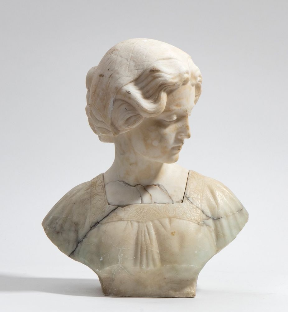 GIUSEPPE BESSI (attribuito a) (Volterra 1857 - Volterra 1922) Marble bust of a woman - Italy, 19th (1 of 3)