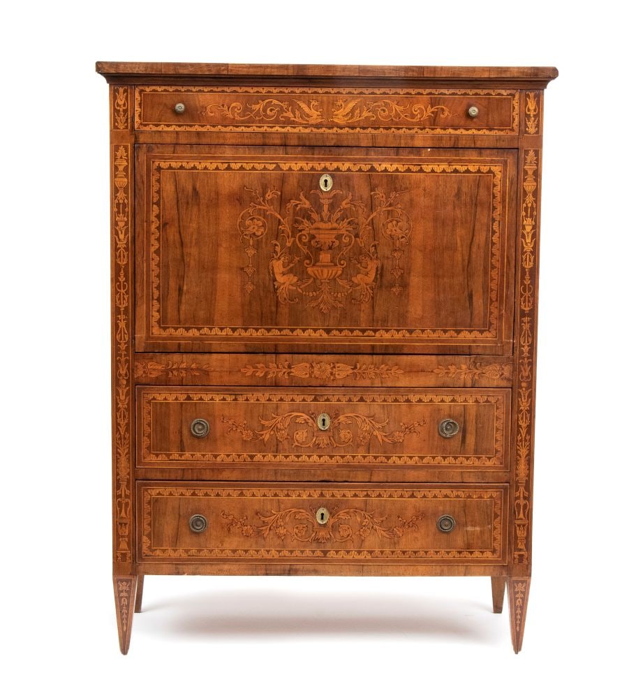 Lombard inlaid secretary desk, Louis XVI style - Milan area, 19th century: Lombard inlaid secretary desk, Louis XVI style - Milan area, 19th centuryHeight x width x depth: 145 x 108 x 45 cm.in walnut wood with floral, plant, and amphora inlays in fruit woods. In Maggiolini s