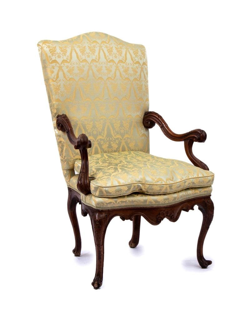 Italian walnut armchair - Venice, 18th century: Italian walnut armchair - Venice, 18th centuryHeight x width x depth 120x 80x 70 cmFinely carved with double scroll arms and cabriolet legs joined by crossbeam.Item condition grading: **** good.