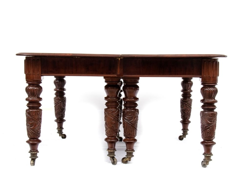 Georgian English extendable table - 3