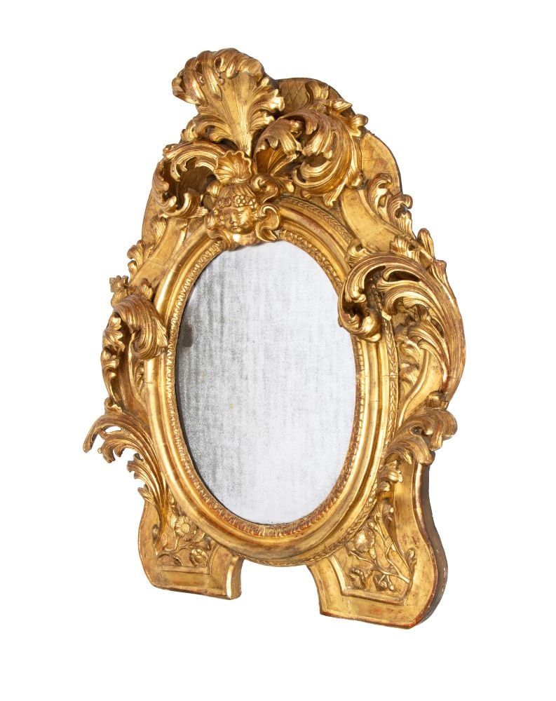 Carved and gilded wooden mirror (1 of 6)