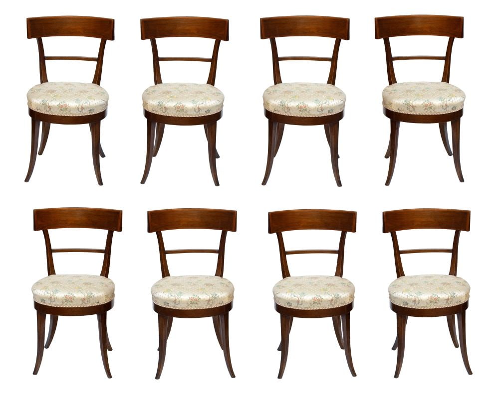 Set of eight walnut chairs: Set of eight walnut chairsNaples, 19th centurywith a circular seat and curved backrest, and saber-shaped legs.Item condition grading: **** good.The sculpture is in a good state of preservation with
