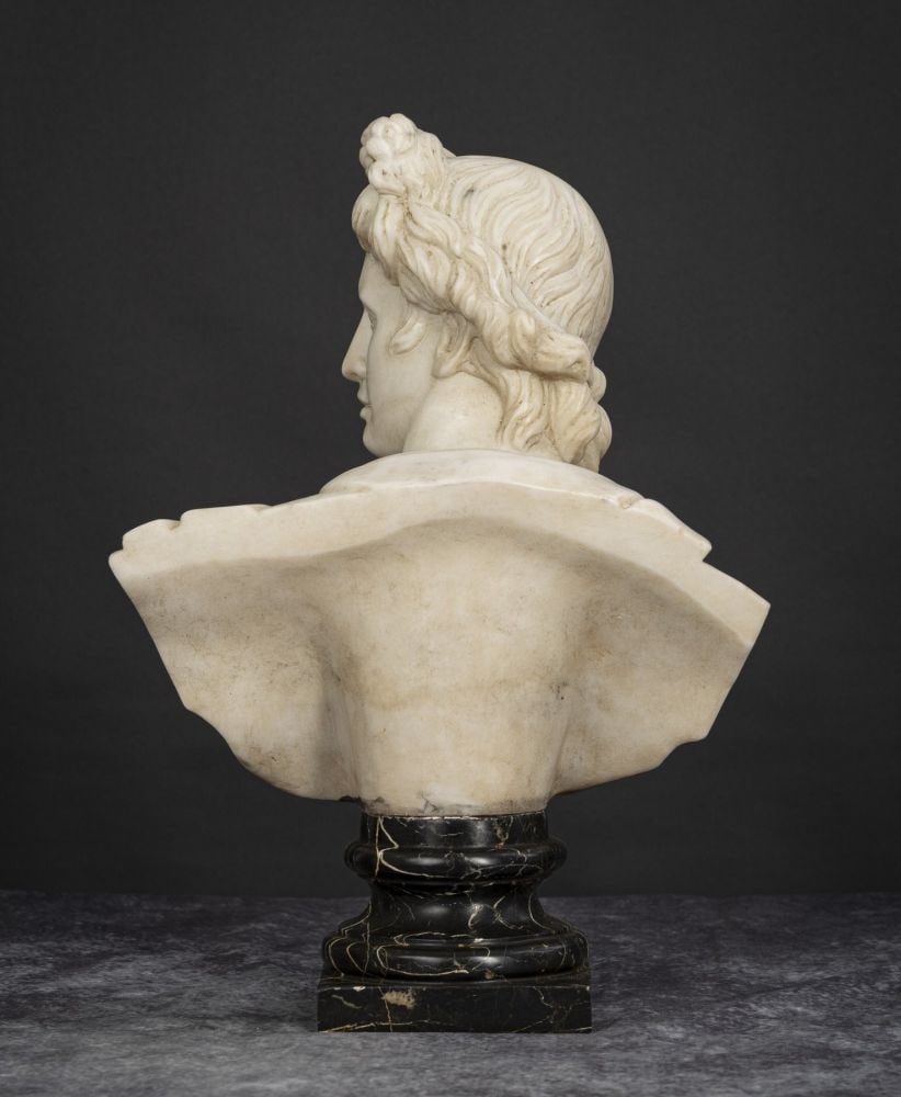 Male bust - 4