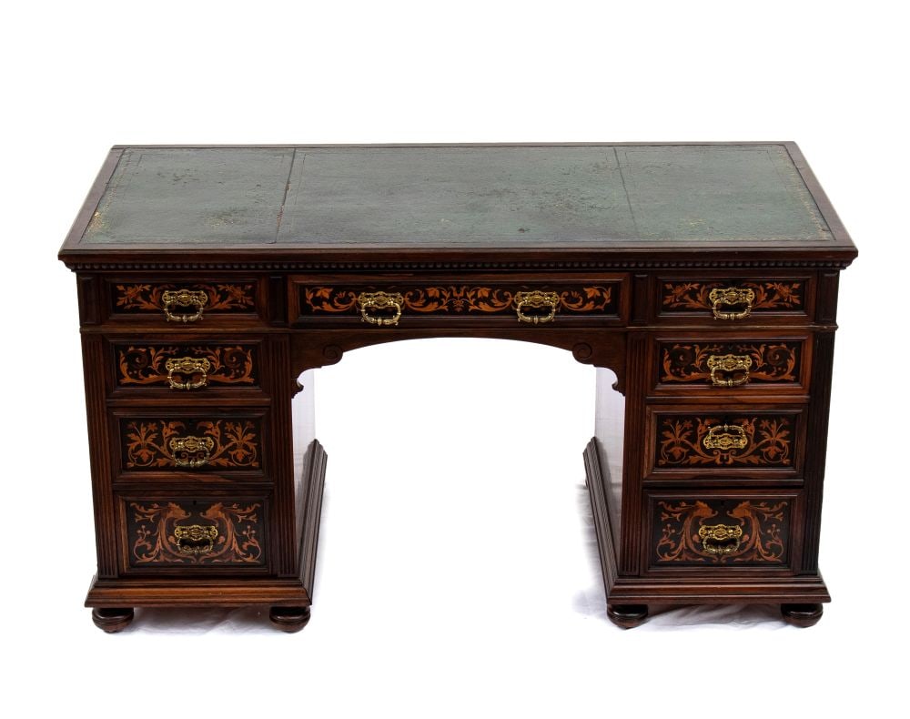 GILLOWS OF LANCASTER English Victorian inlaid desk - First half of the 19th century (1 of 8)