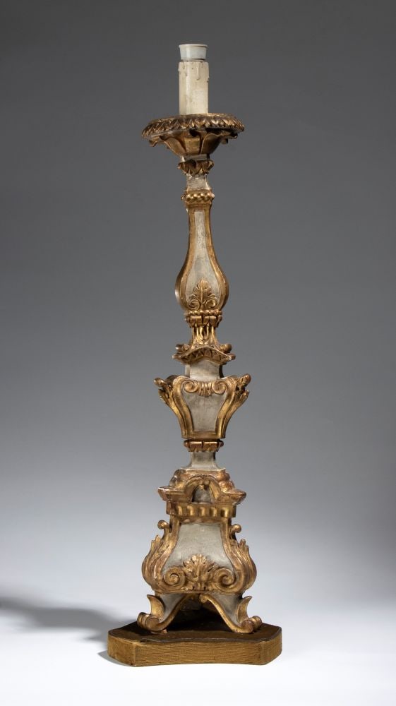 Gilded and lacquered altar candlestick - Rome, 18th century (1 of 3)