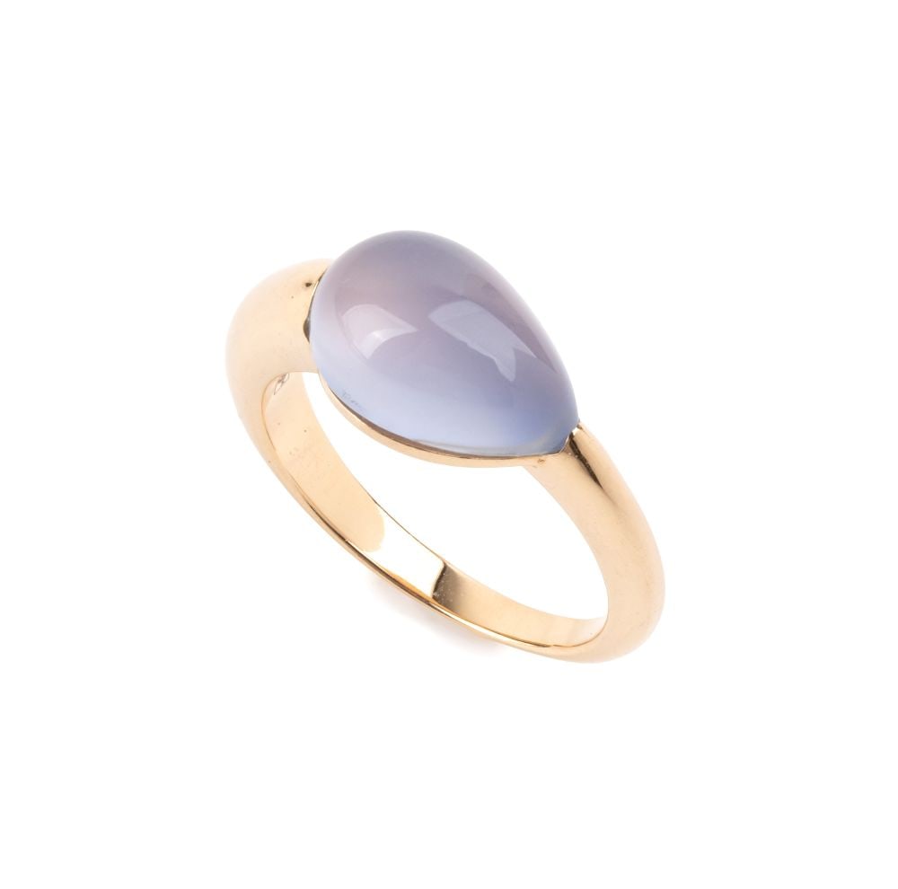 MATTIOLI Chalcedony gold ring: 18k rose gold, set with a chalcedony cabochon. Signed: ‘MATTIOLI’.Hallmarked “750 – 1 TO”. Signed: ‘MATTIOLI’.IT size 12 ½ – US size 6 ½. Weig
