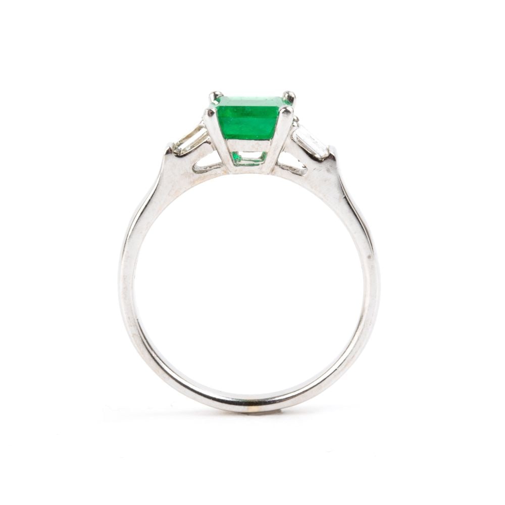 Emerald diamond gold ring - 2