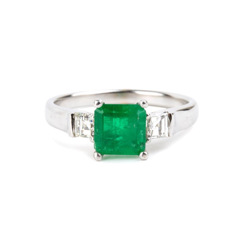 Emerald diamond gold ring - 4