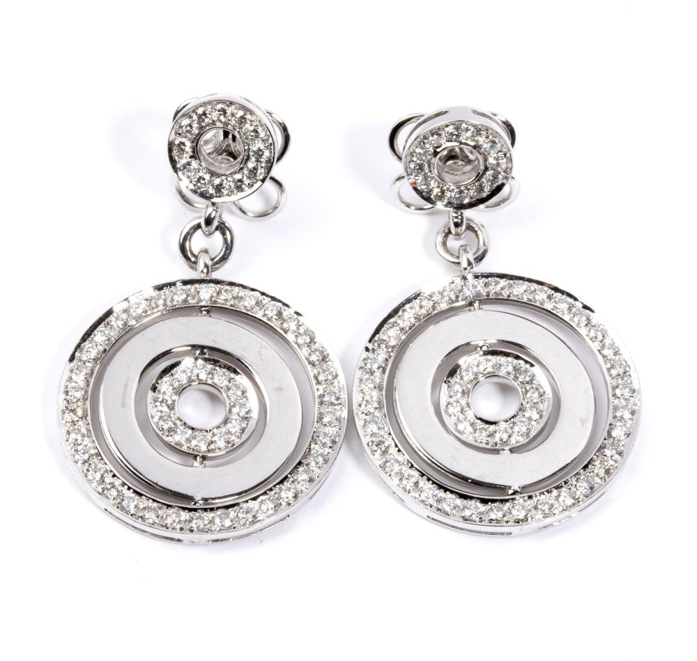Diamond gold earrings (1 of 2)