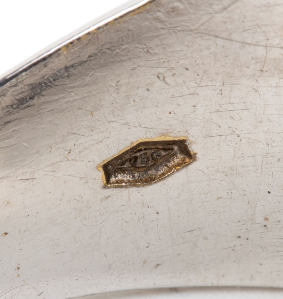 Diamond gold band ring - 5