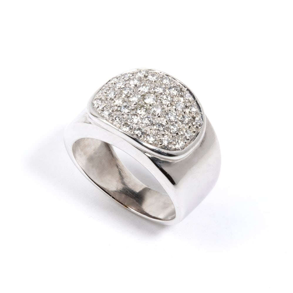 Diamond gold band ring: white gold, set with pavé set round brilliant-cut diamonds, estimated to weight a total of approx. 0.85 ct, colour F-G, clarity VVS-VS, as measured and graded in the setting.IT size 7 ½ R