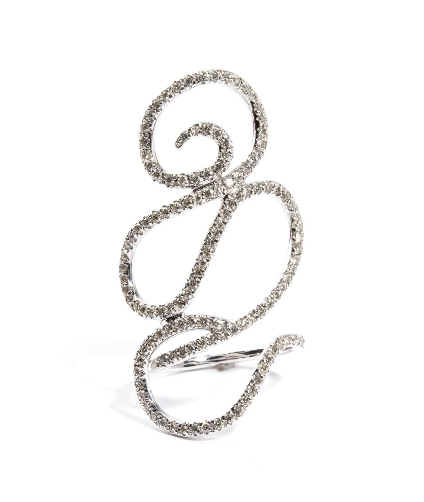 Gold and diamond ring: 18k white gold, featuring a diamond-scroll ribbon pattern, estimated total weight approx. 1.03 ct, colour G-H, clarity VS-SI, as measured and graded in the mount.Hallmarked “750 ”. Size IT