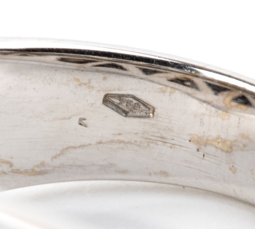 Diamond gold band ring - 5