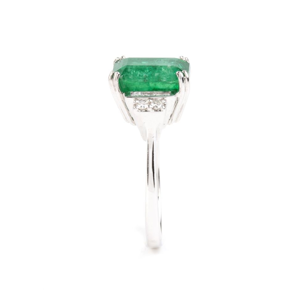 Emerald diamond gold ring - 3