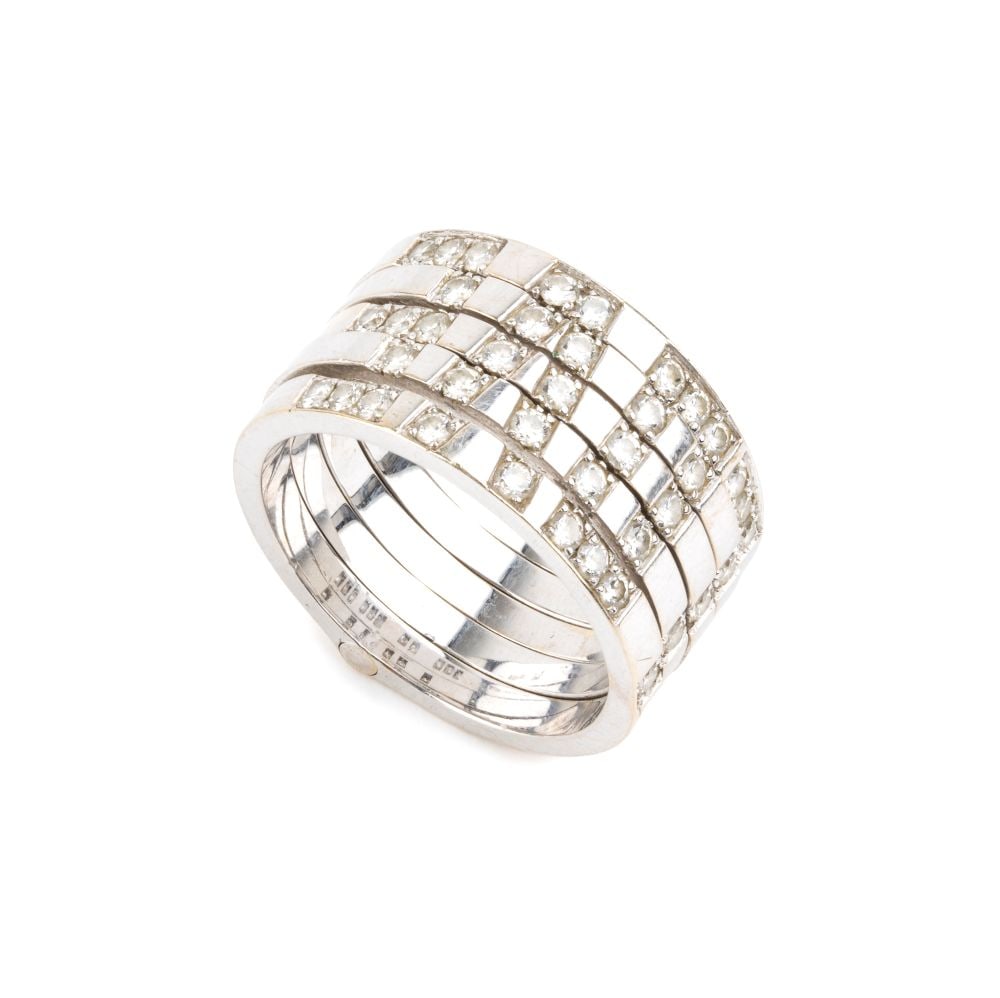 Gold ring with diamonds: 18k white gold, consisting of five slender bands that spell out the word "LOVE" brilliant-cut diamonds estimated total weight of approx. 0.45 ct, colour G-H, clarity VVS-VS.Hallmarked "750 – 126