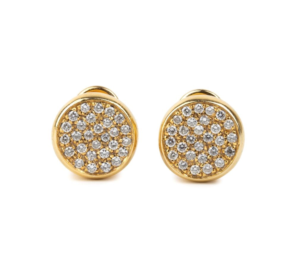 Diamond gold pair of earrings (1 of 4)