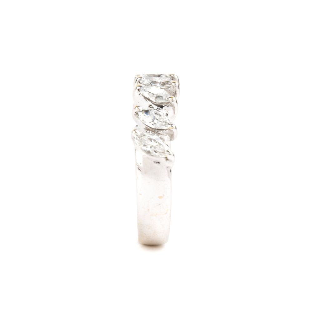 Diamond band ring - 3