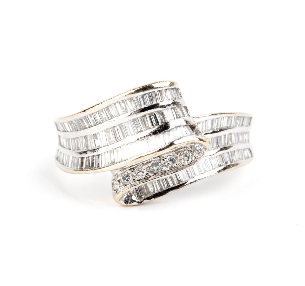 Diamond gold ring - 4