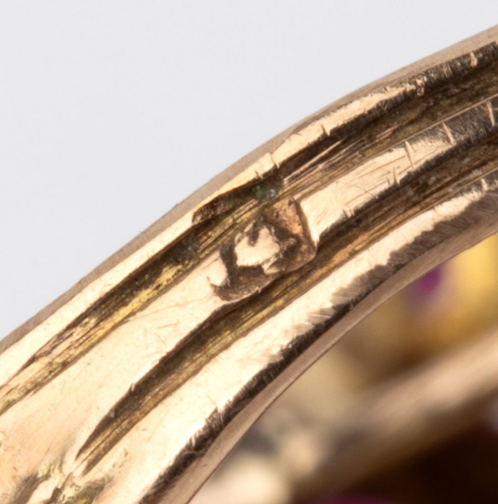 Ruby gold ring - 5