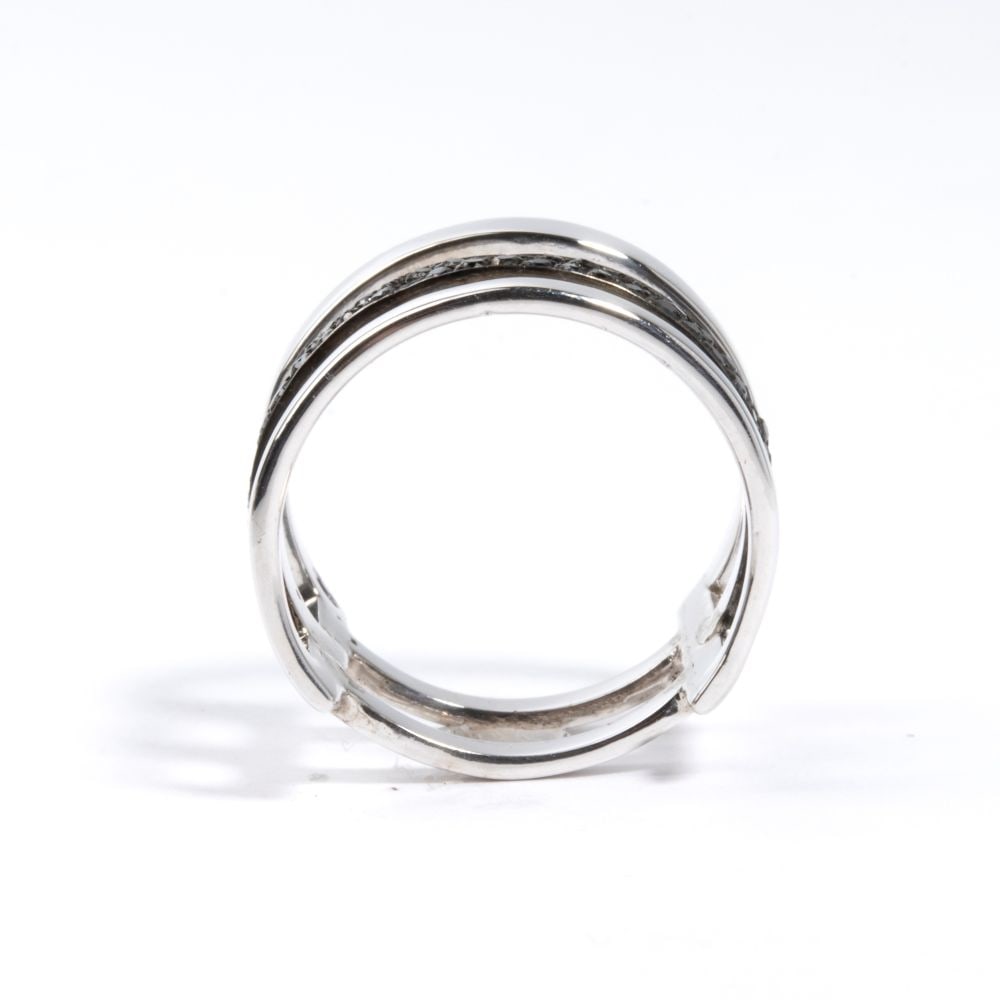 Black diamond gold ring - 2
