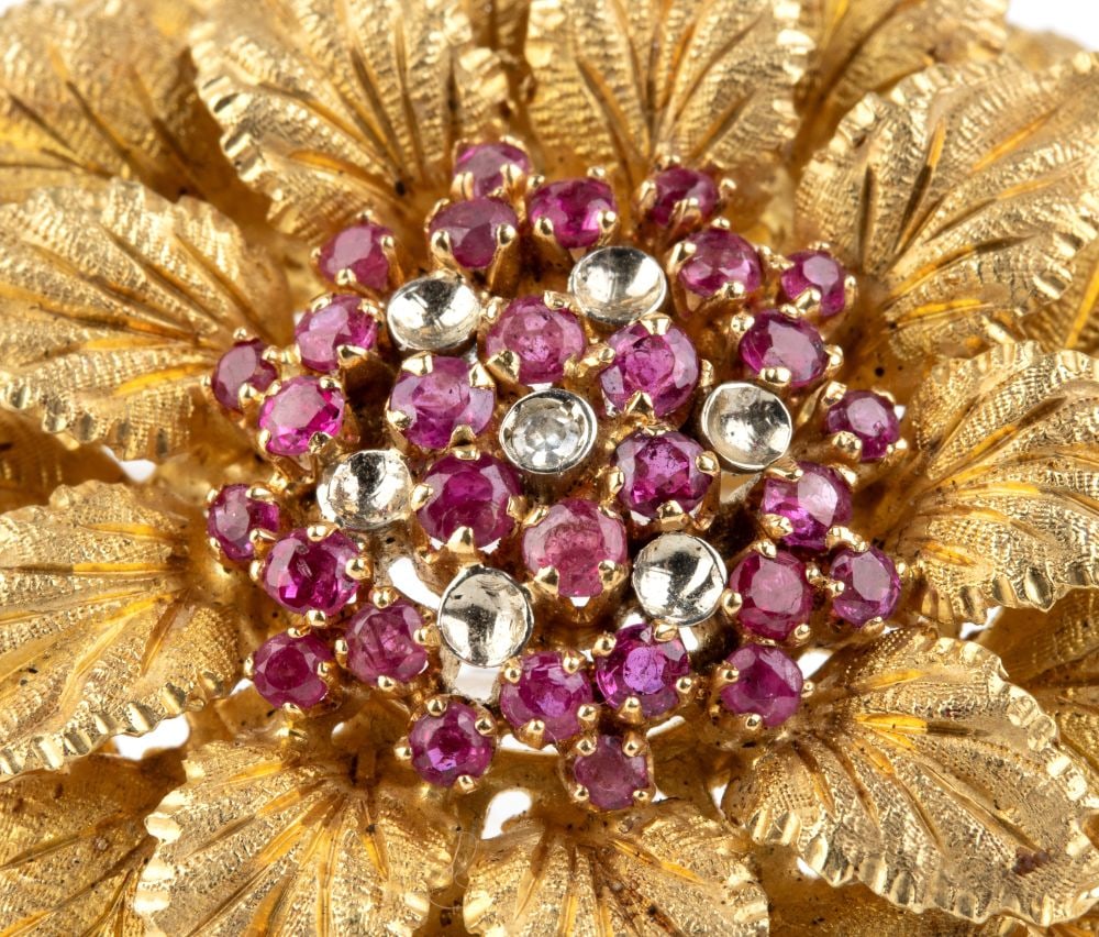 Ruby diamond gold brooch - 3