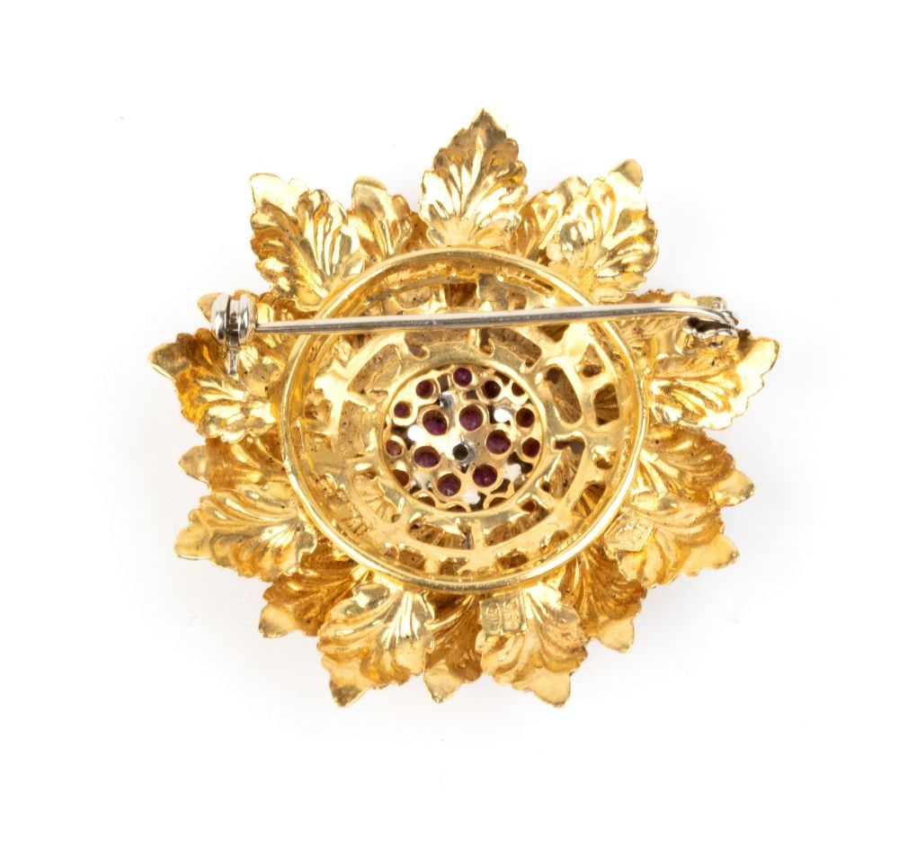 Ruby diamond gold brooch - 4