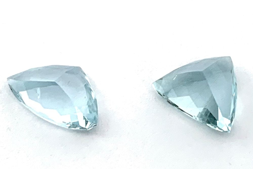 2 natural aquamarines - 2
