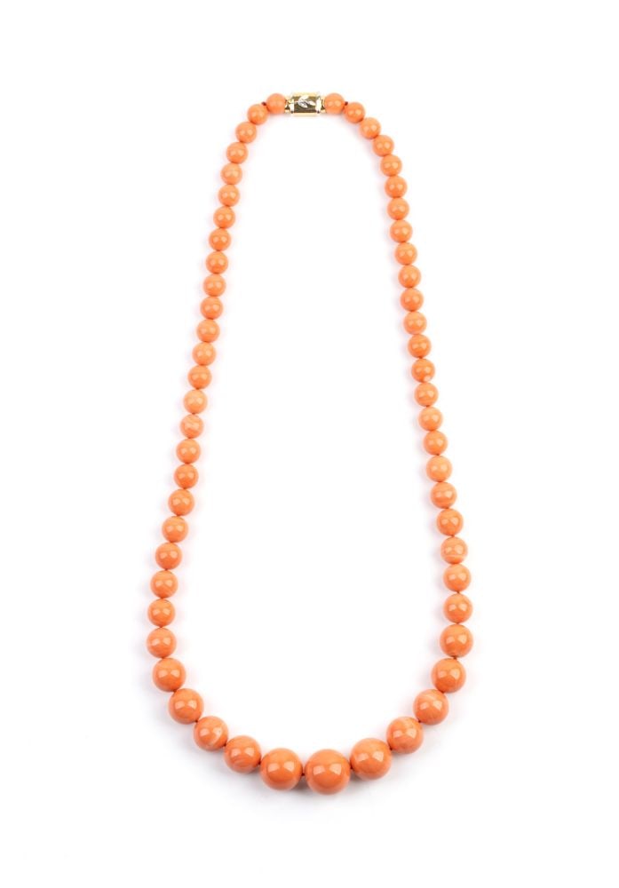 Cerasuolo coral necklace (1 of 3)